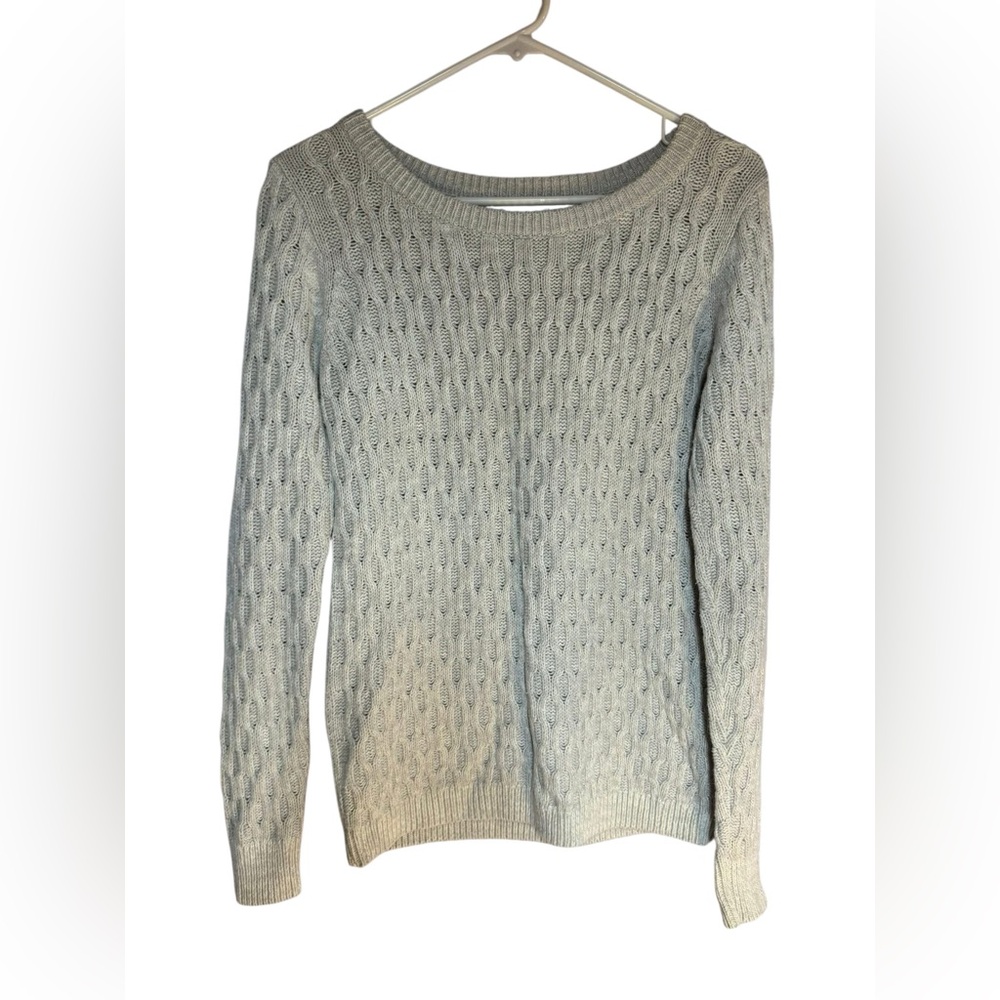 Old Navy Cream  Cable‎ Knit Sweater
